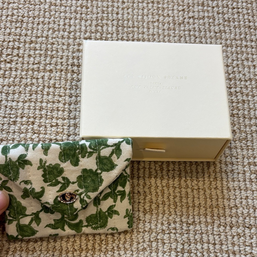 Sezane Cream Jewelry Box with Green Floral Pouch - Picture 7 of 7